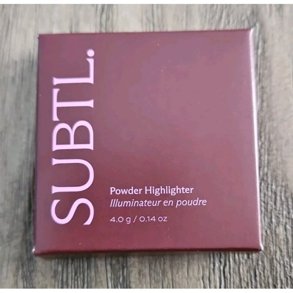SUBTL Champagne Shade Powder Highlighter Makeup, 0.14 oz